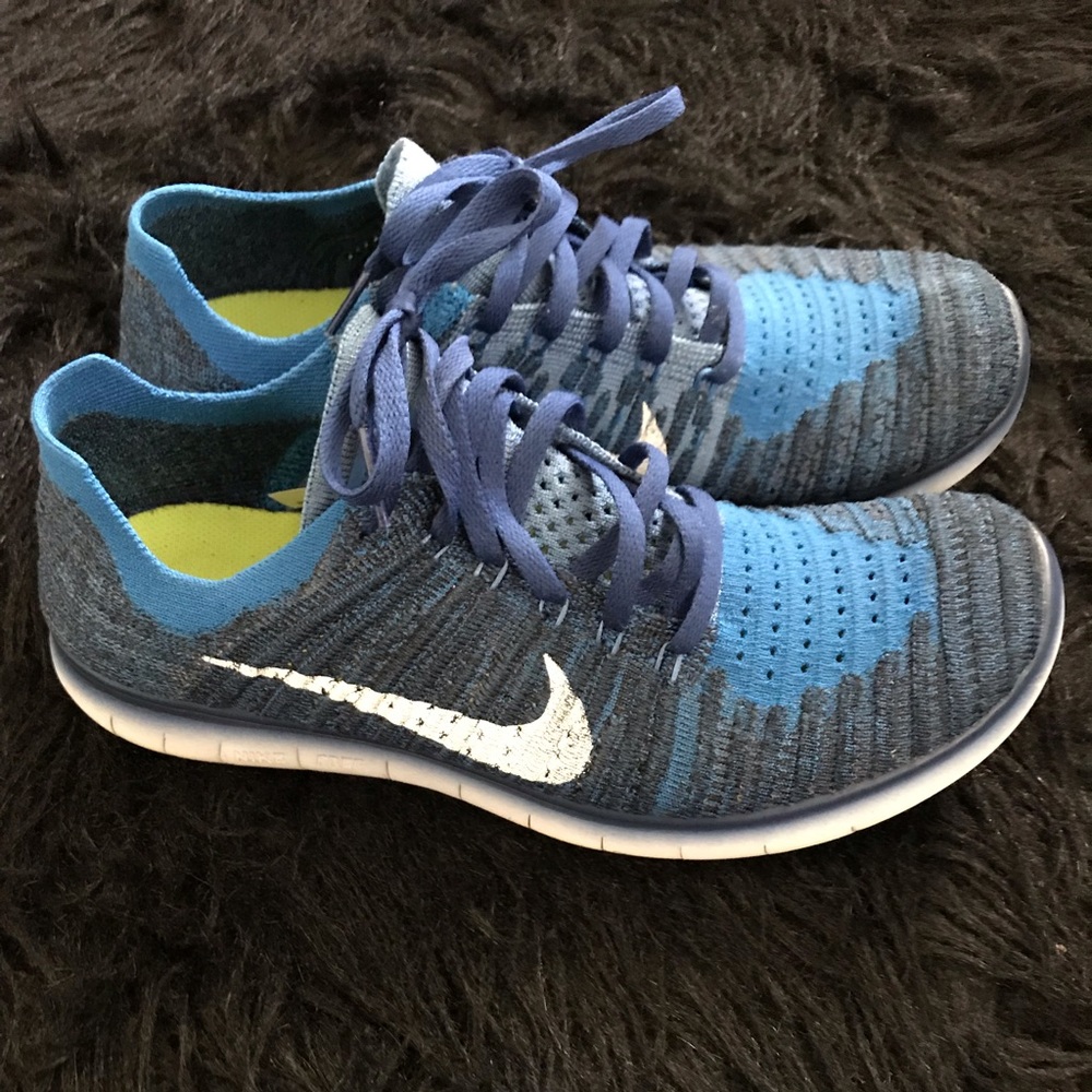 Nike Flynits w/Nike t-shirt